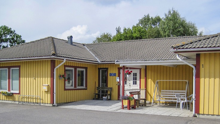 Gult enplanshus